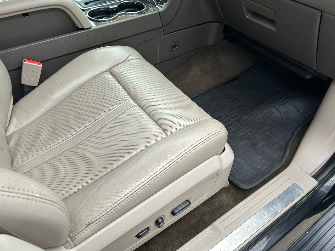 Lincoln Navigator L 4WD 2015