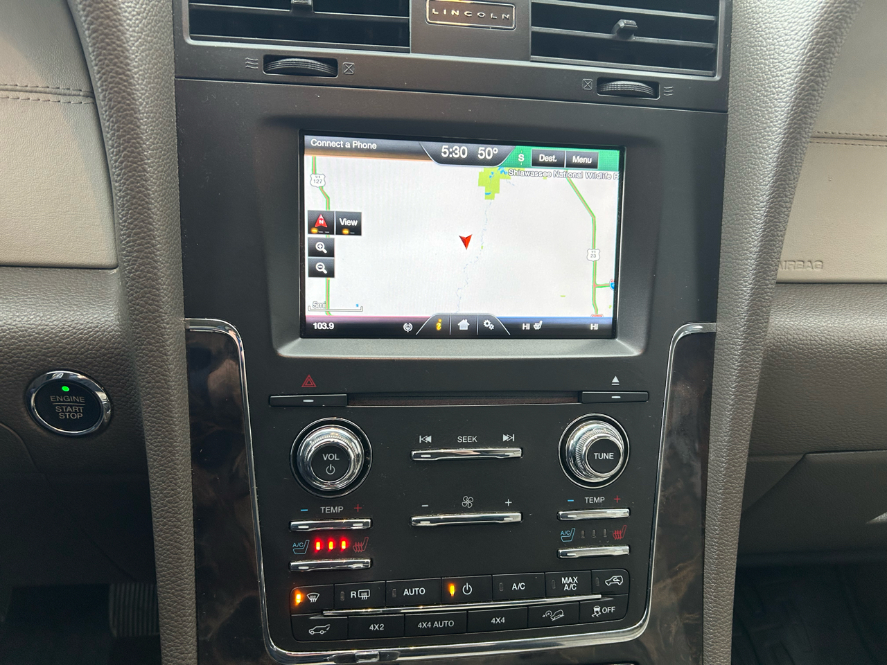 Lincoln Navigator L 4WD 2015