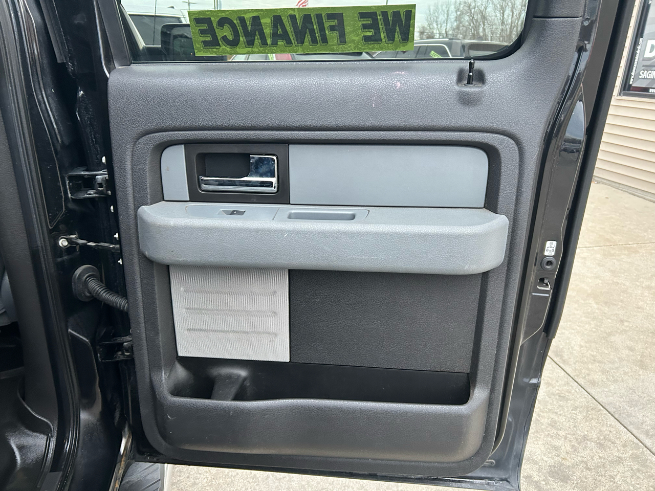 Ford F-150 4WD SuperCrew 145" XLT 2014