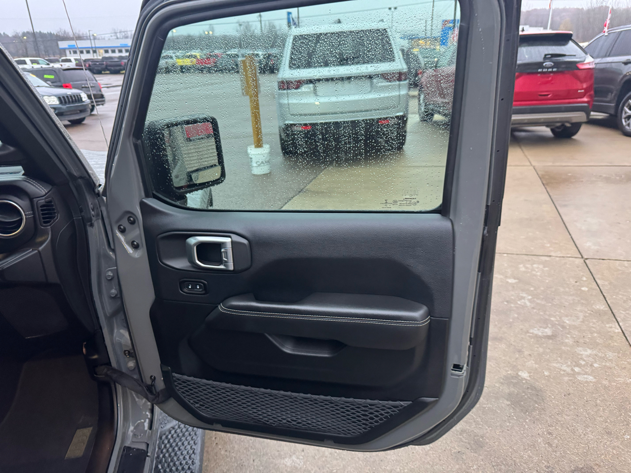 Jeep Wrangler Unlimited Sahara 2019