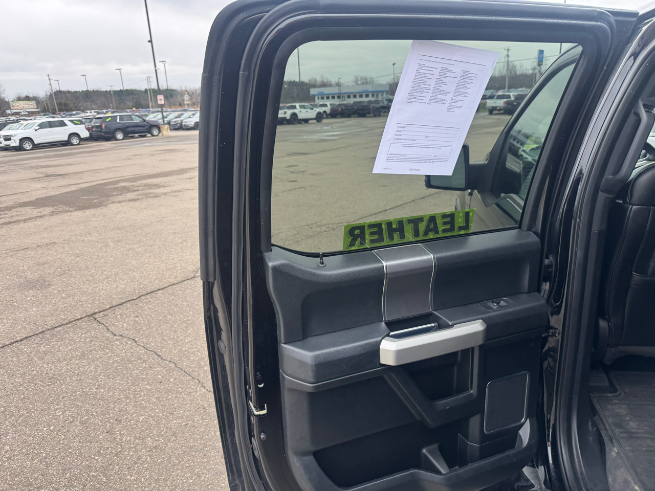 Ford F-150 Lariat SuperCrew 5.5-ft. Bed 4WD 2016