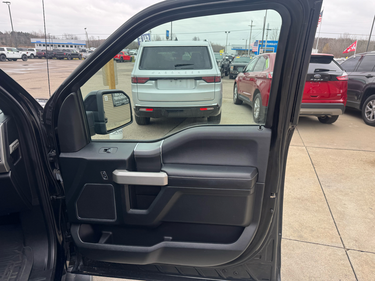 Ford F-150 Lariat SuperCrew 5.5-ft. Bed 4WD 2016