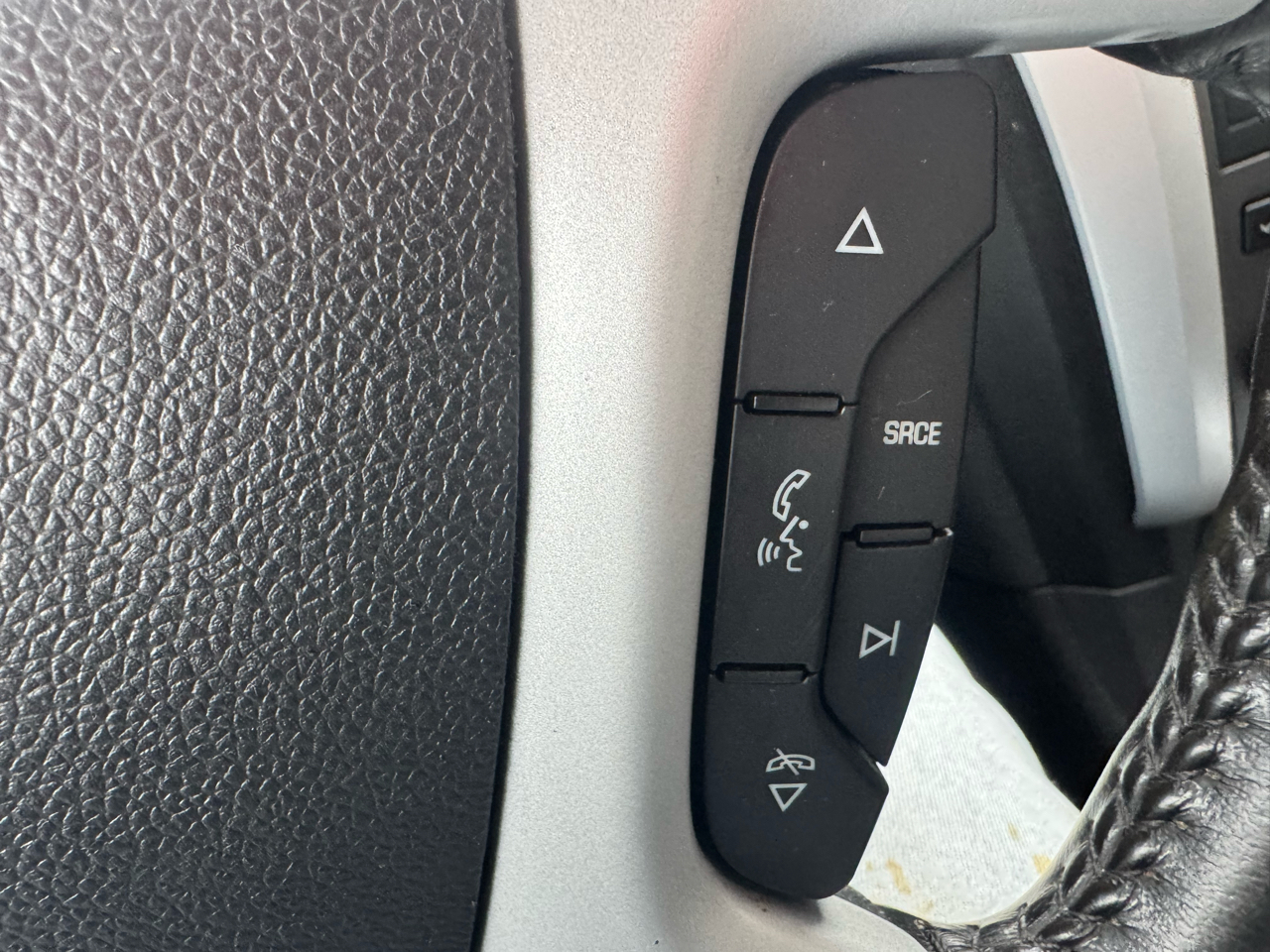 Chevrolet Traverse LT FWD 2012