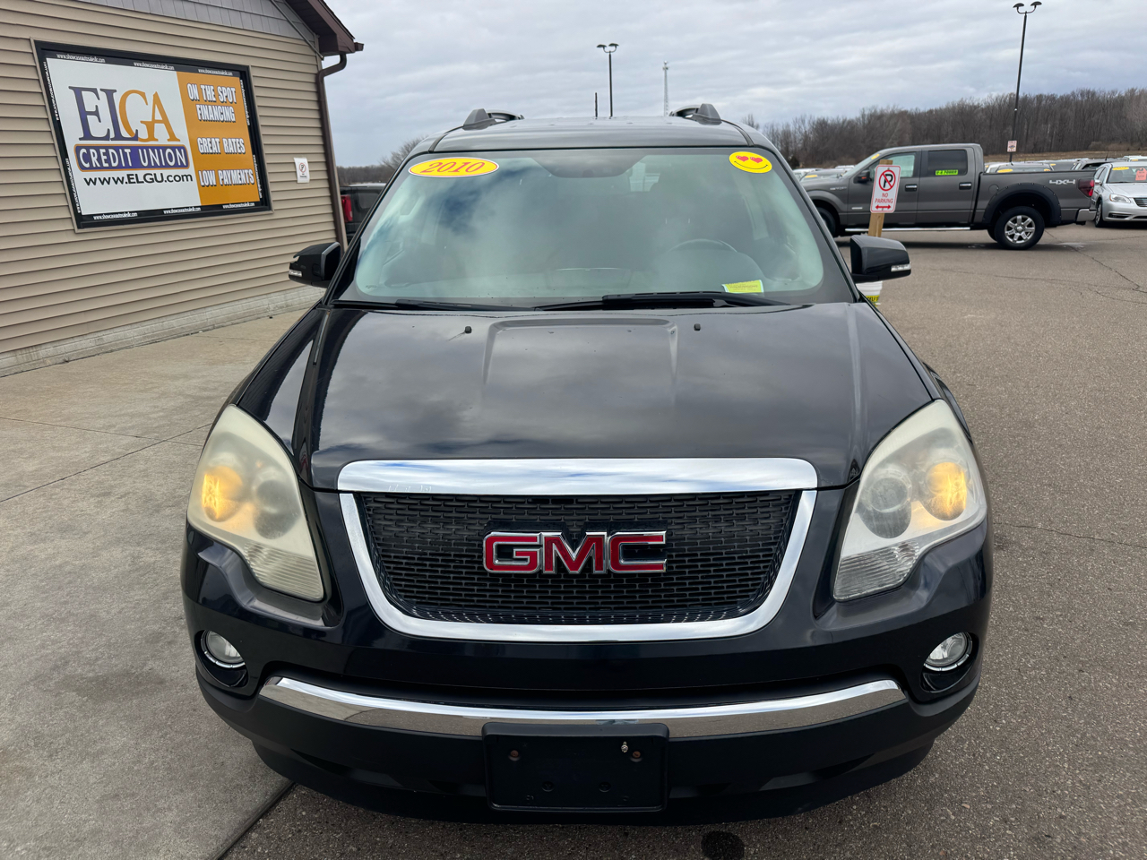 GMC Acadia SLE FWD 2010