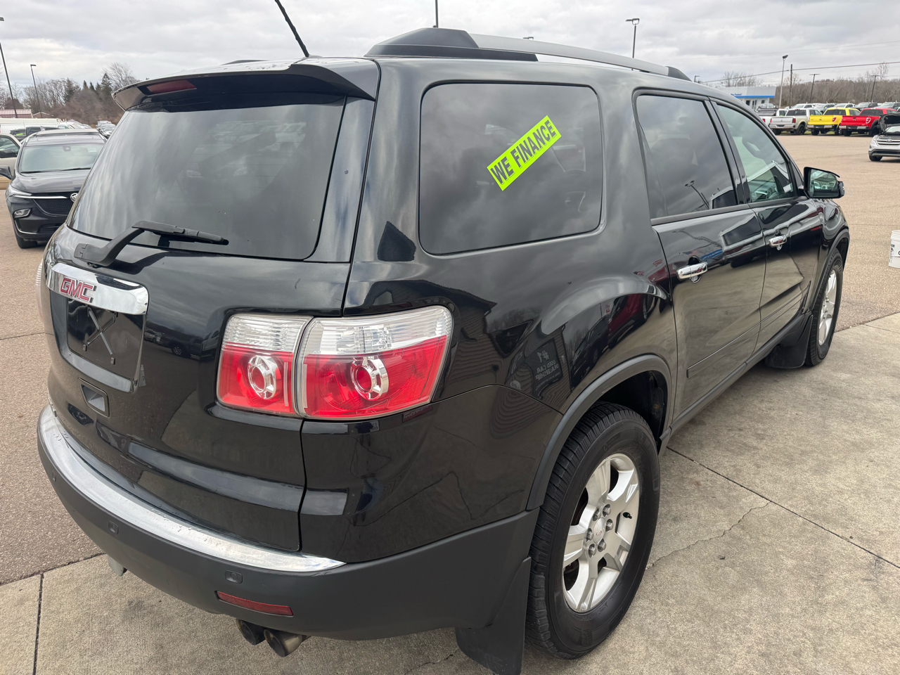 GMC Acadia SLE FWD 2010