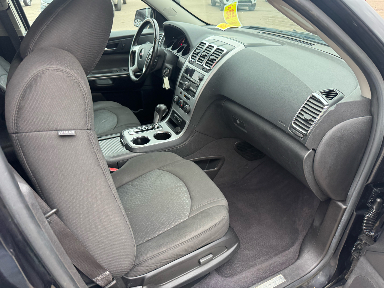 GMC Acadia SLE FWD 2010