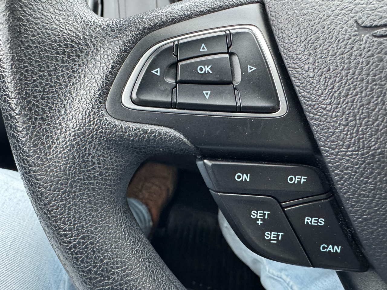 Ford Focus SE Sedan 2015