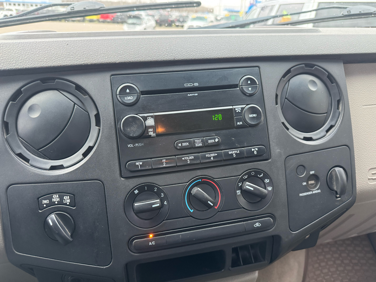 Ford F-350 SD XLT SuperCab Short Bed 4WD 2008