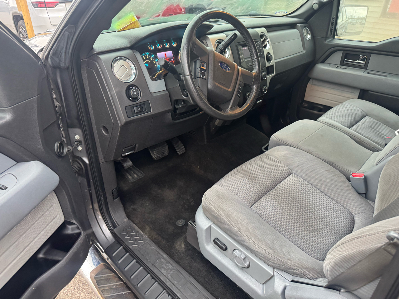 Ford F-150 XLT SuperCrew 6.5-ft. Bed 4WD 2013