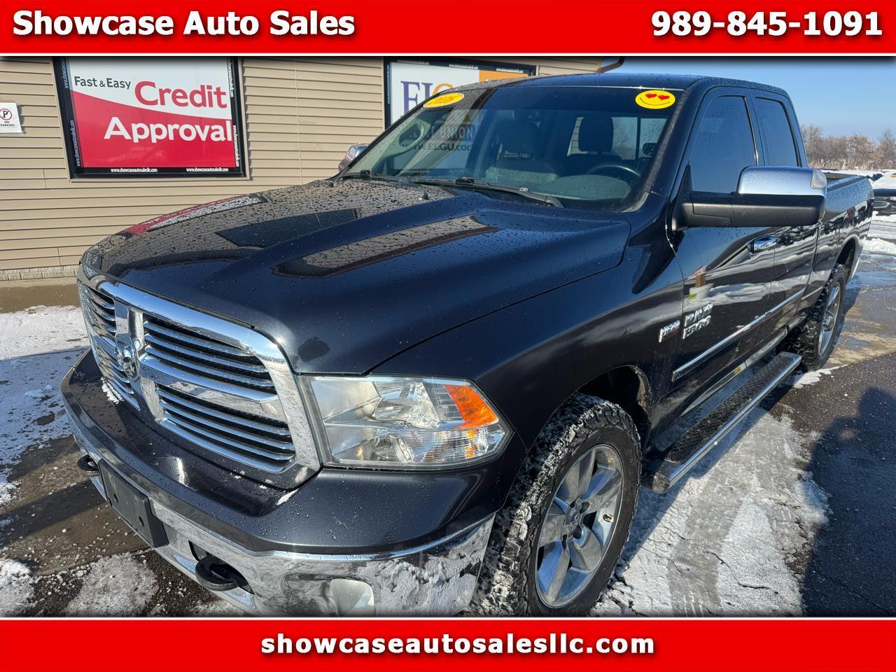 RAM 1500 SLT Quad Cab 4WD 2016
