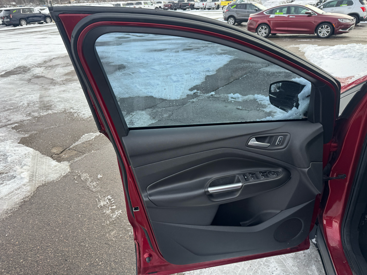 Ford Escape SE FWD 2014