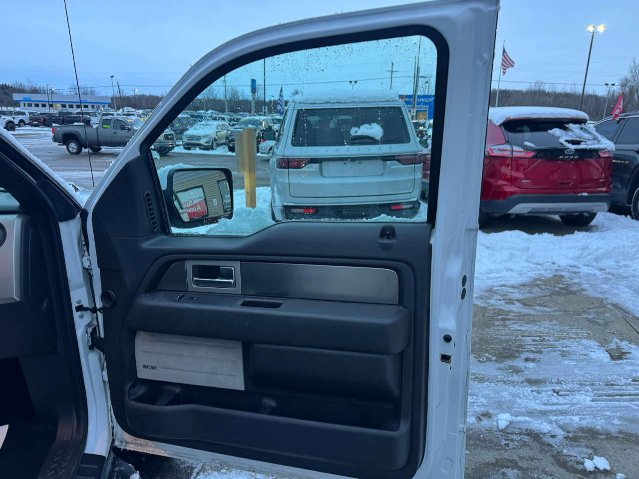 Ford F-150 SVT Raptor SuperCrew 5.5-ft. Bed 4WD 2014