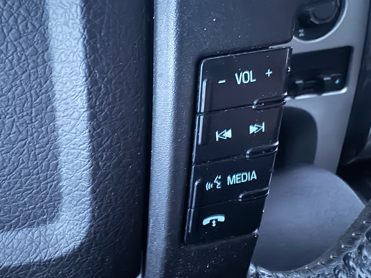 Ford F-150 SVT Raptor SuperCrew 5.5-ft. Bed 4WD 2014