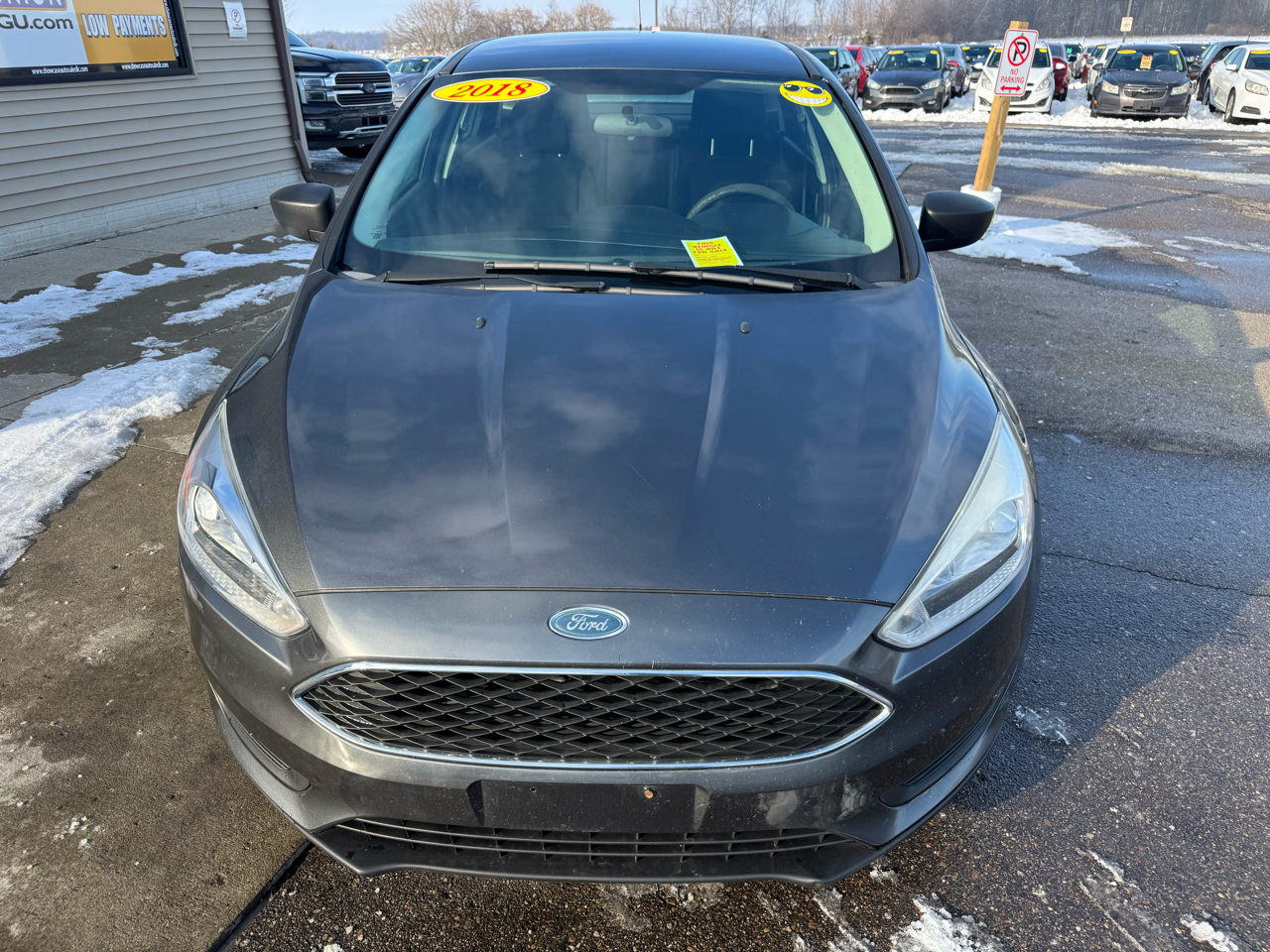 Ford Focus S Sedan 2018