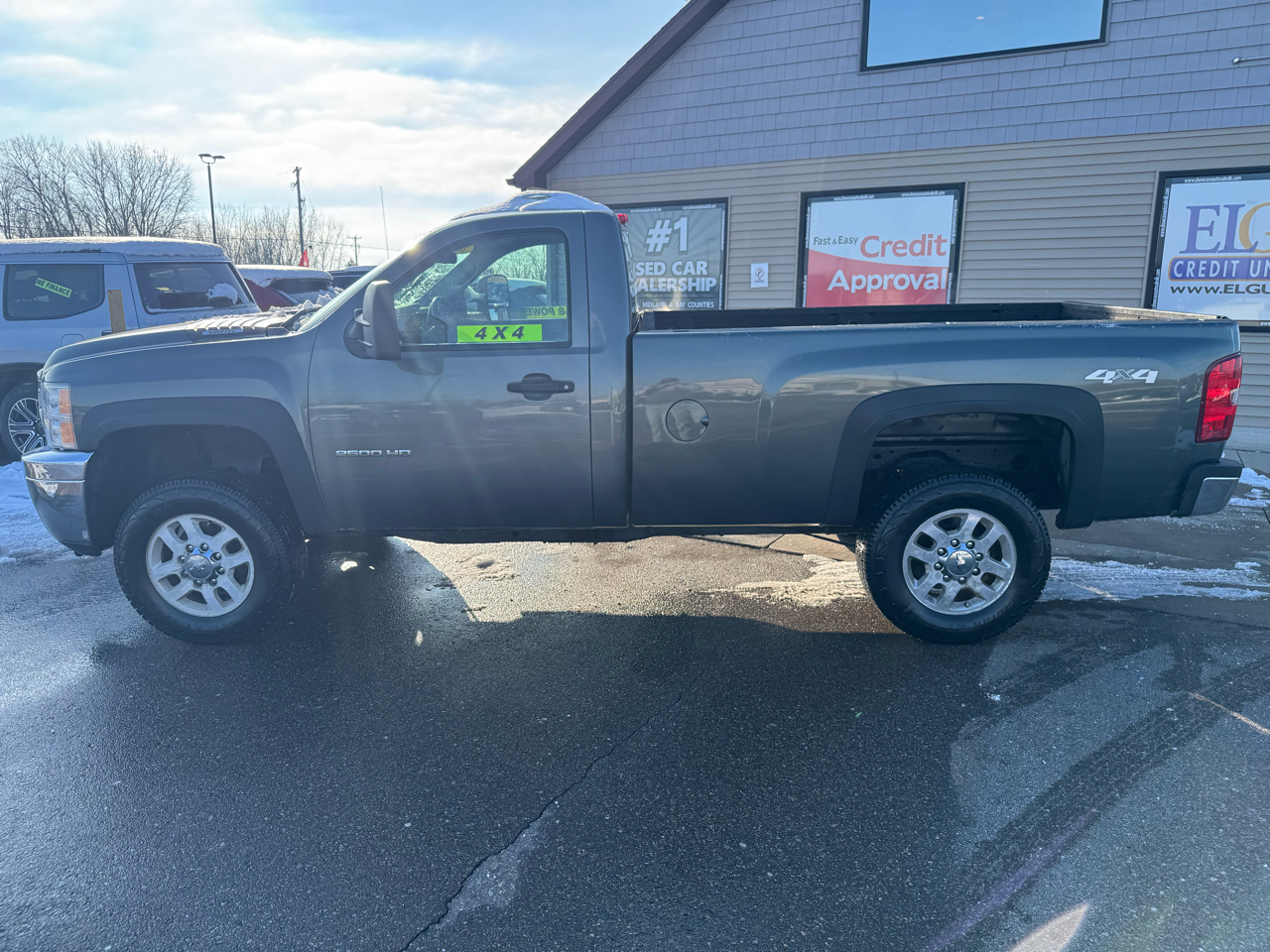 Chevrolet Silverado 2500HD Work Truck Long Box 4WD 2011