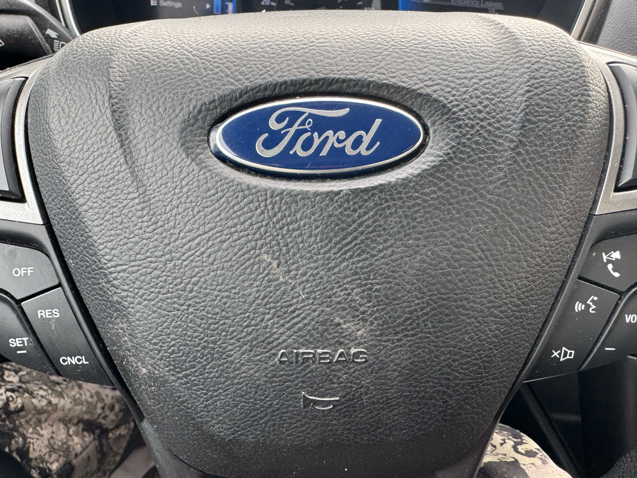 Ford Fusion Hybrid SE 2017