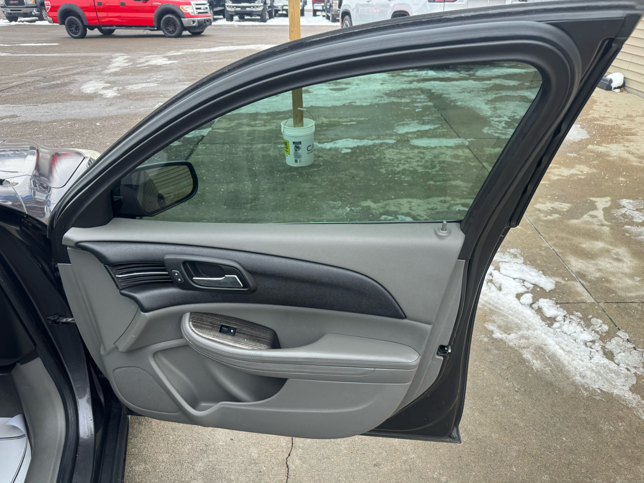 Chevrolet Malibu LS 2013