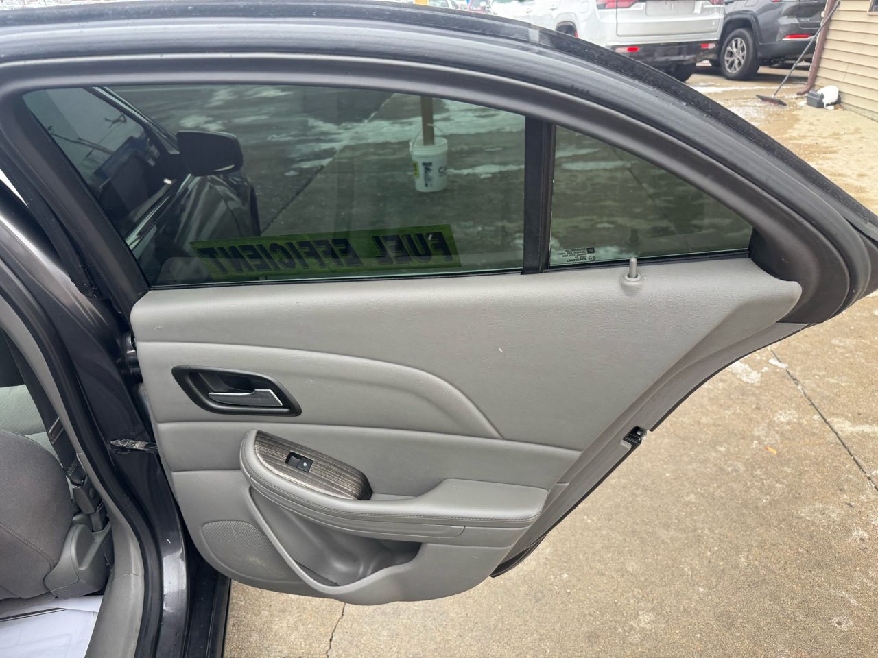 Chevrolet Malibu LS 2013