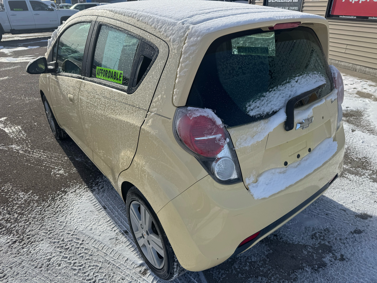 Chevrolet Spark LS Auto 2013