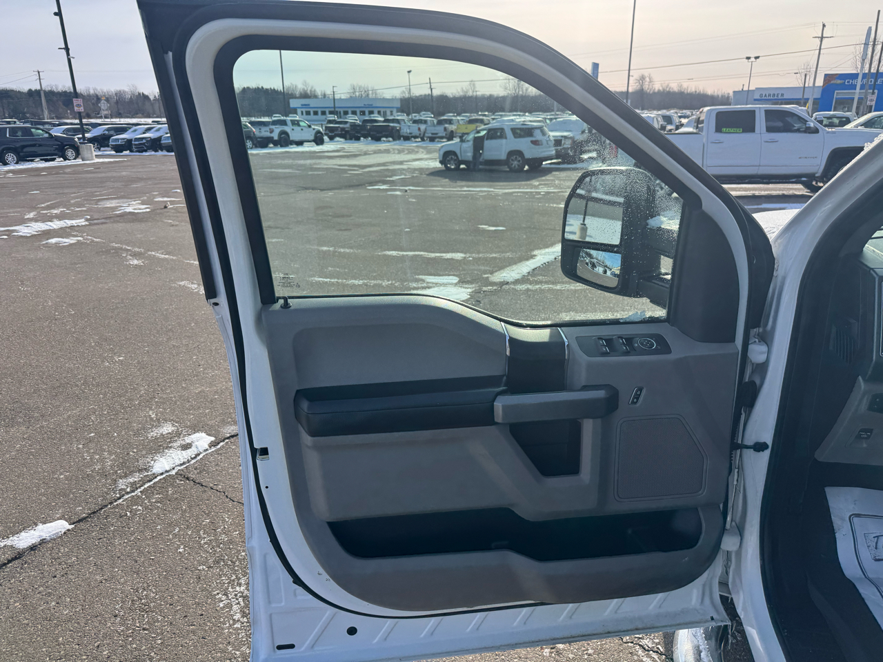 Ford F-150 XLT SuperCrew 5.5-ft. Bed 4WD 2015