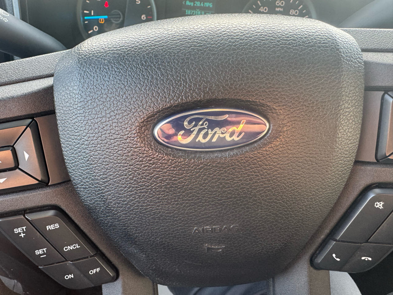 Ford F-150 XLT SuperCrew 5.5-ft. Bed 4WD 2015