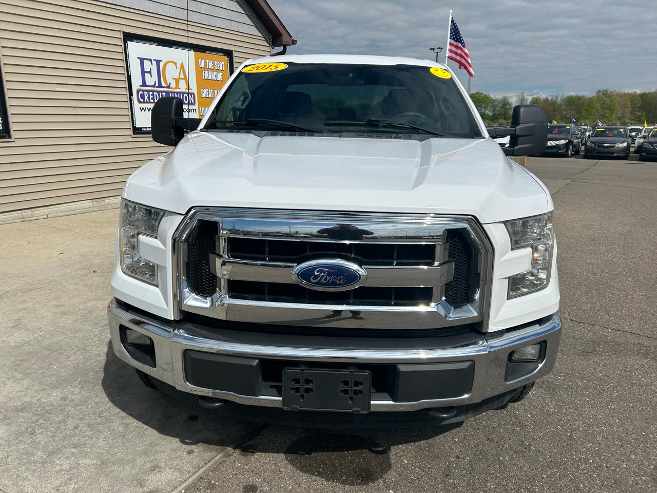 Ford F-150 XLT SuperCrew 5.5-ft. Bed 4WD 2015