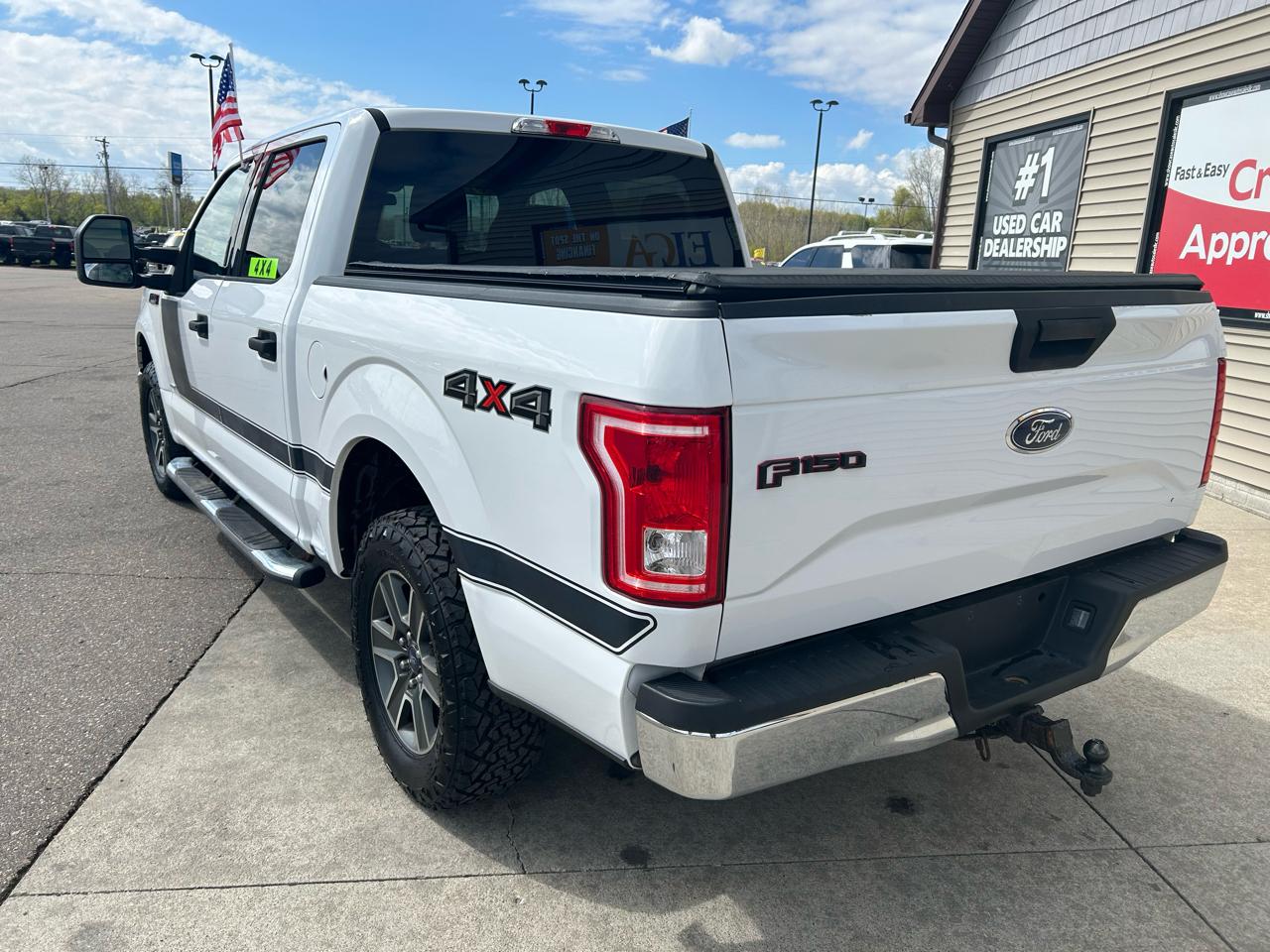 Ford F-150 XLT SuperCrew 5.5-ft. Bed 4WD 2015