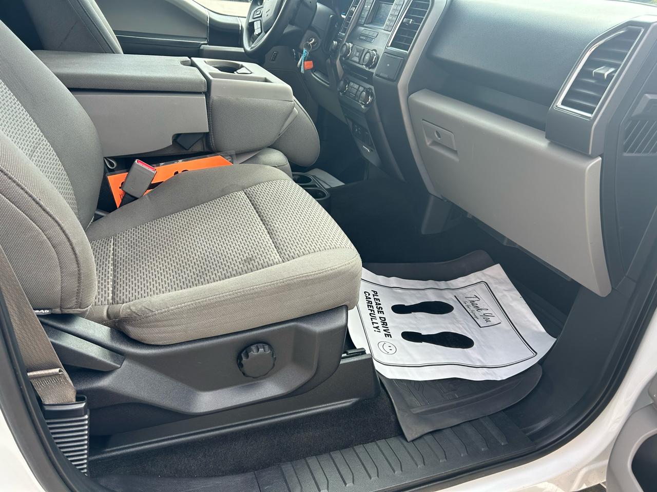 Ford F-150 XLT SuperCrew 5.5-ft. Bed 4WD 2015