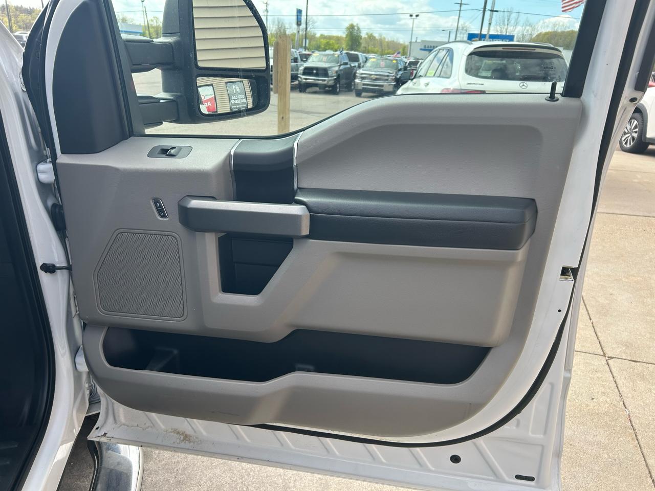 Ford F-150 XLT SuperCrew 5.5-ft. Bed 4WD 2015