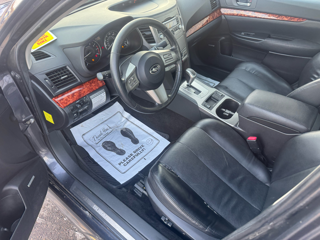 Subaru Legacy 2.5i Limited 2011