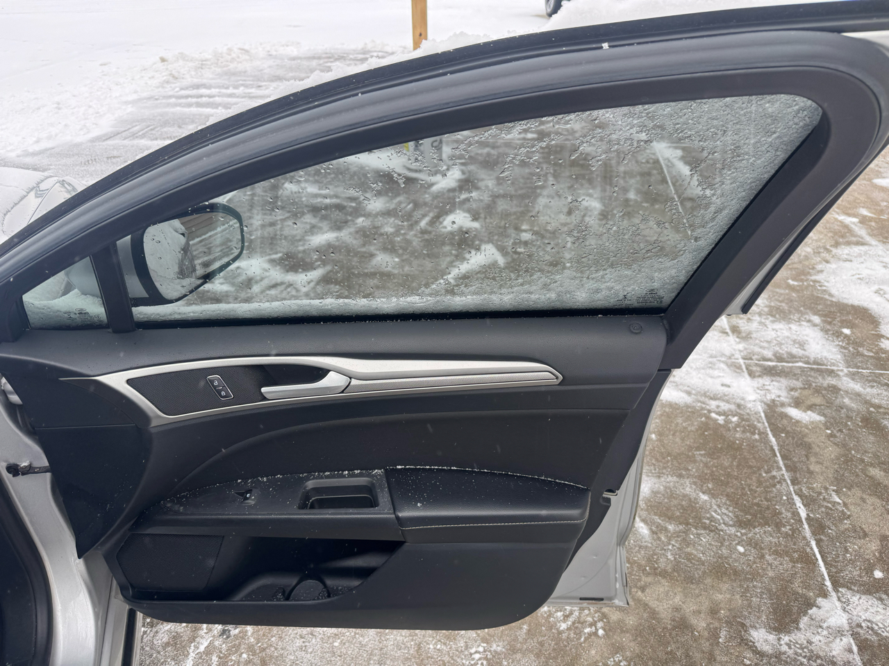 Ford Fusion Hybrid SE 2019