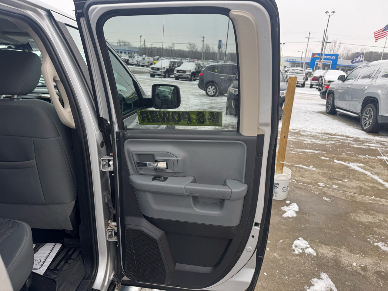 RAM 1500 SLT Quad Cab 4WD 2014