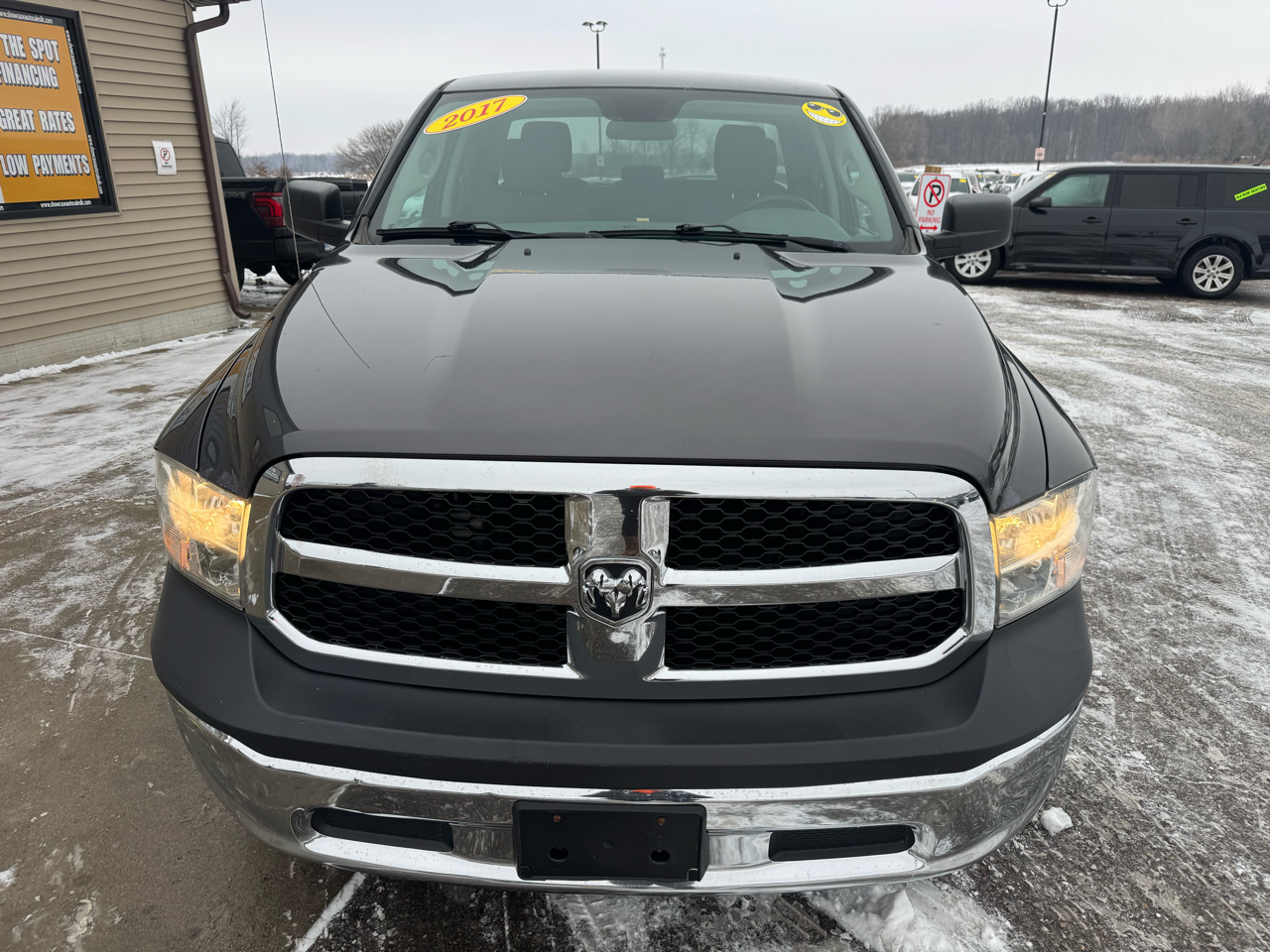 RAM 1500 Tradesman Quad Cab 4WD 2017