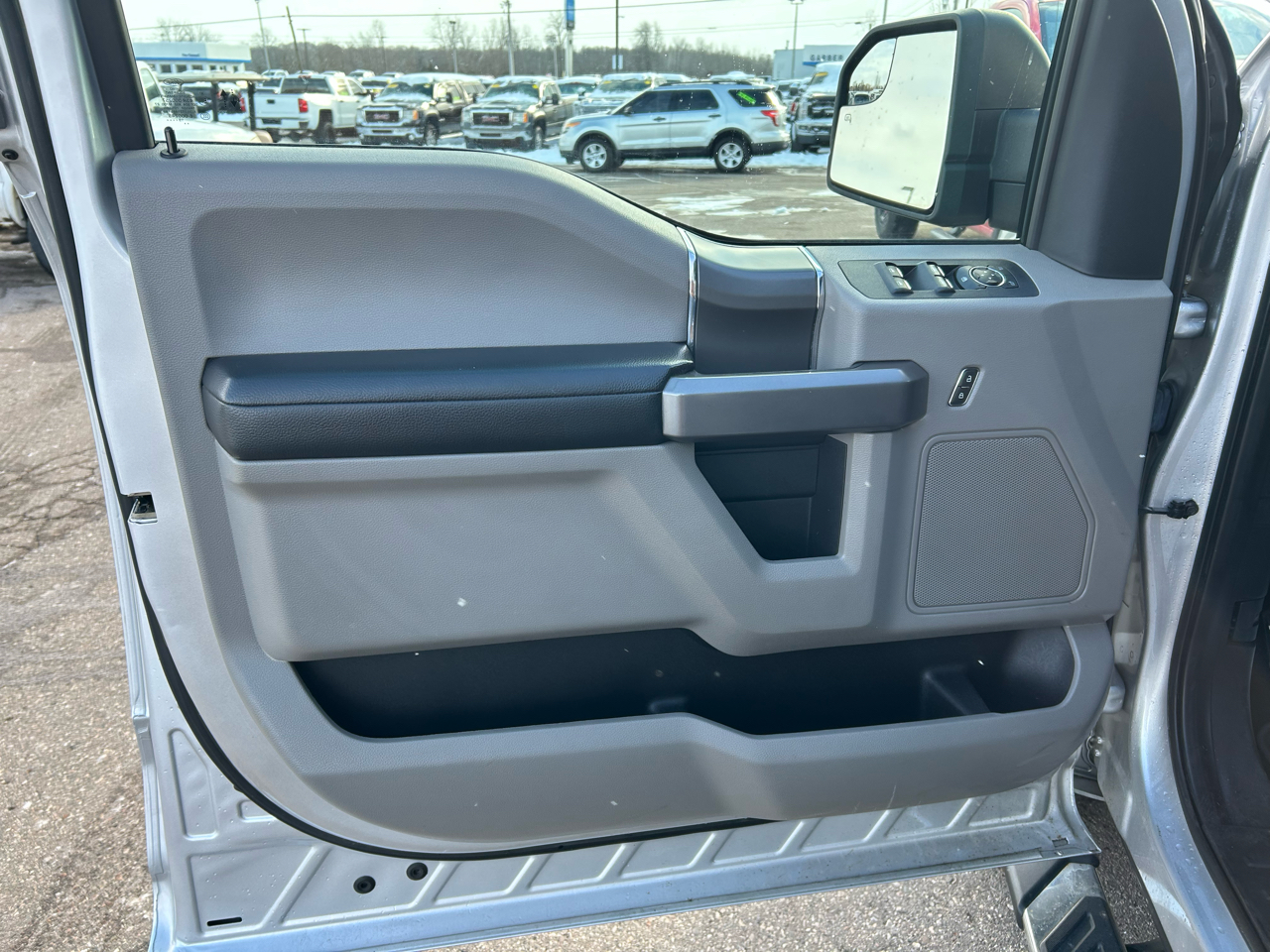 Ford F-150 XLT SuperCrew 5.5-ft. Bed 4WD 2019