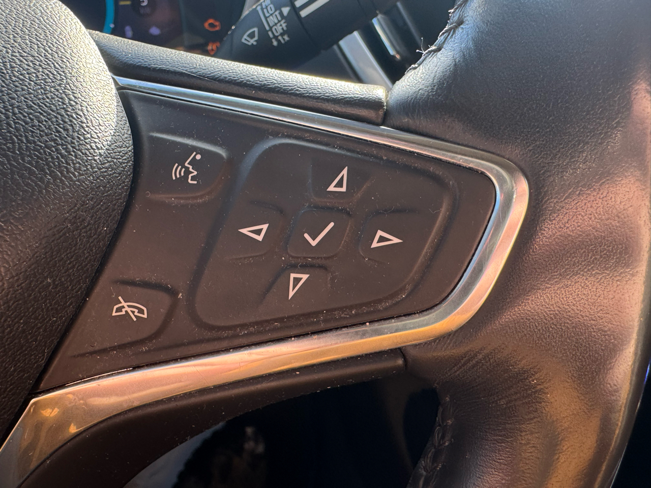 Chevrolet Volt LT w/ Standard Emission Package 2019