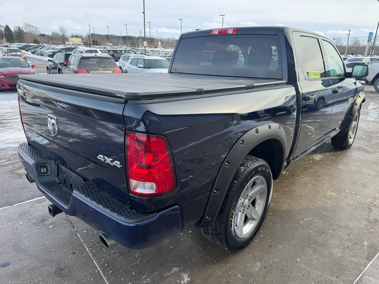 RAM 1500 Tradesman Crew Cab SWB 4WD 2013