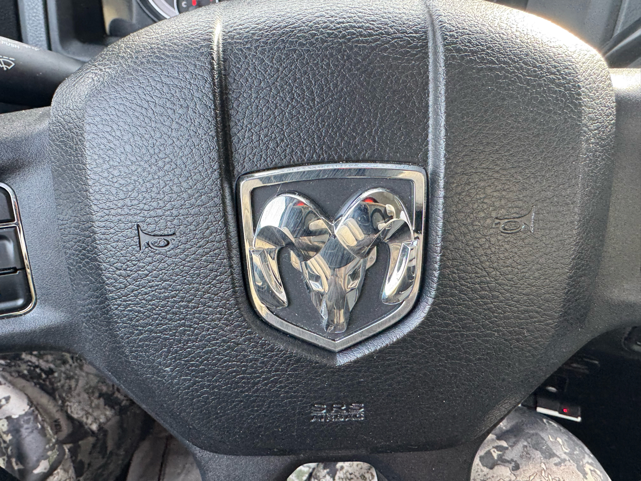 RAM 1500 Tradesman Crew Cab SWB 4WD 2013