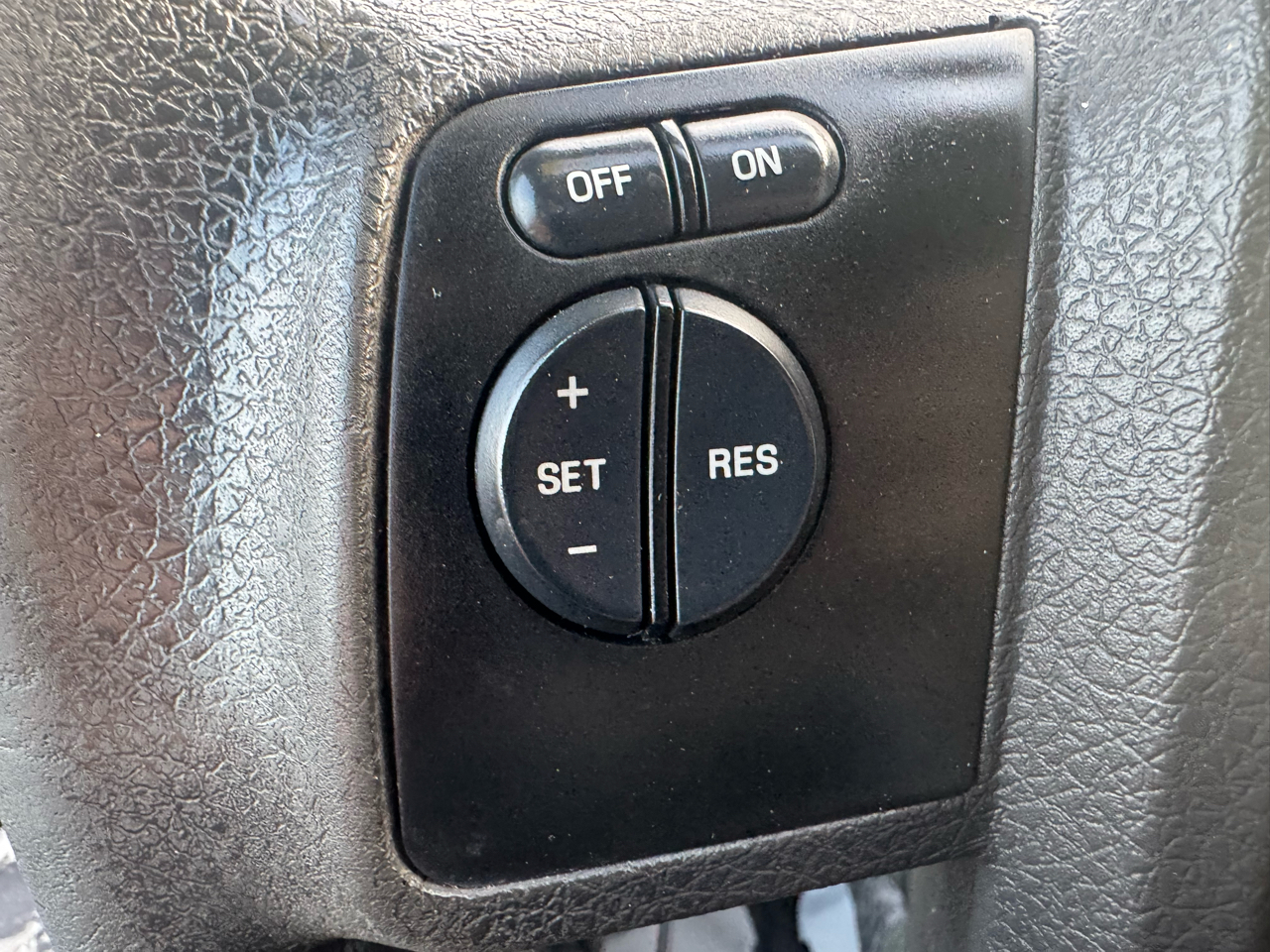 Ford F-250 SD XLT Crew Cab Long Bed 4WD 2009