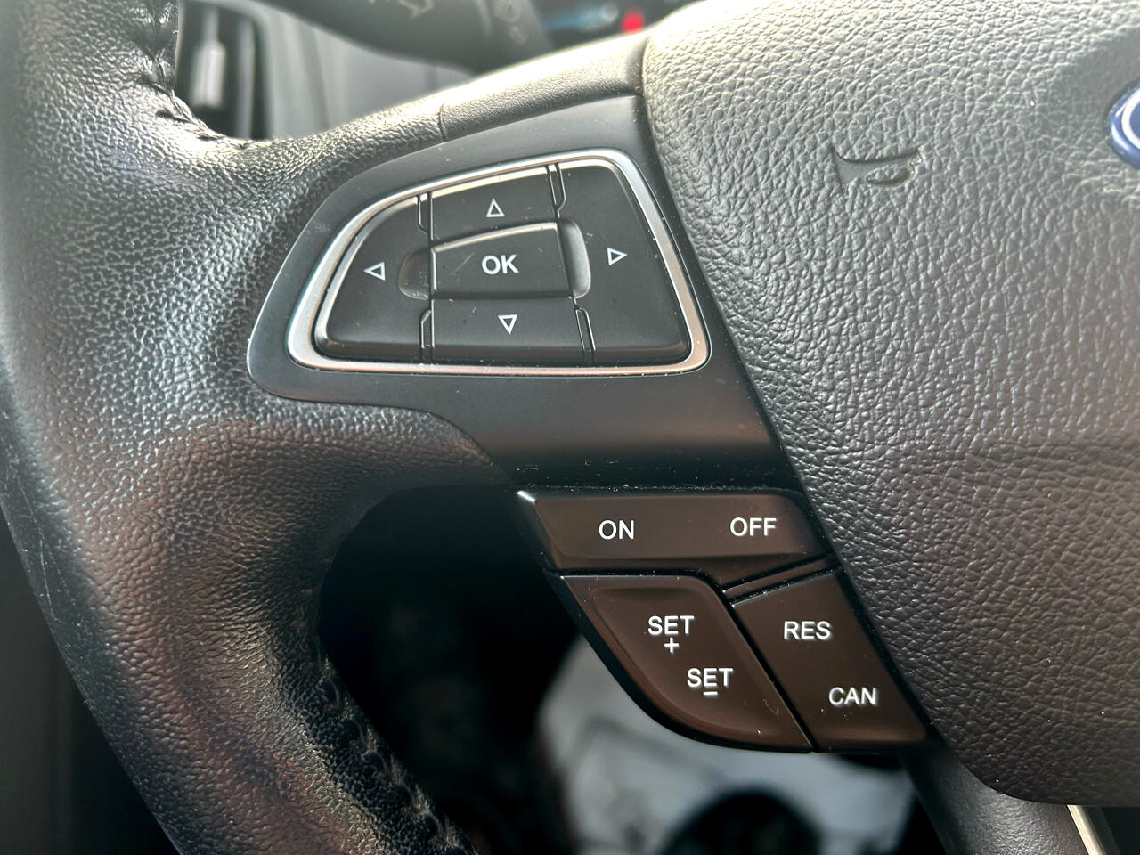 Ford Focus SE Hatch 2016