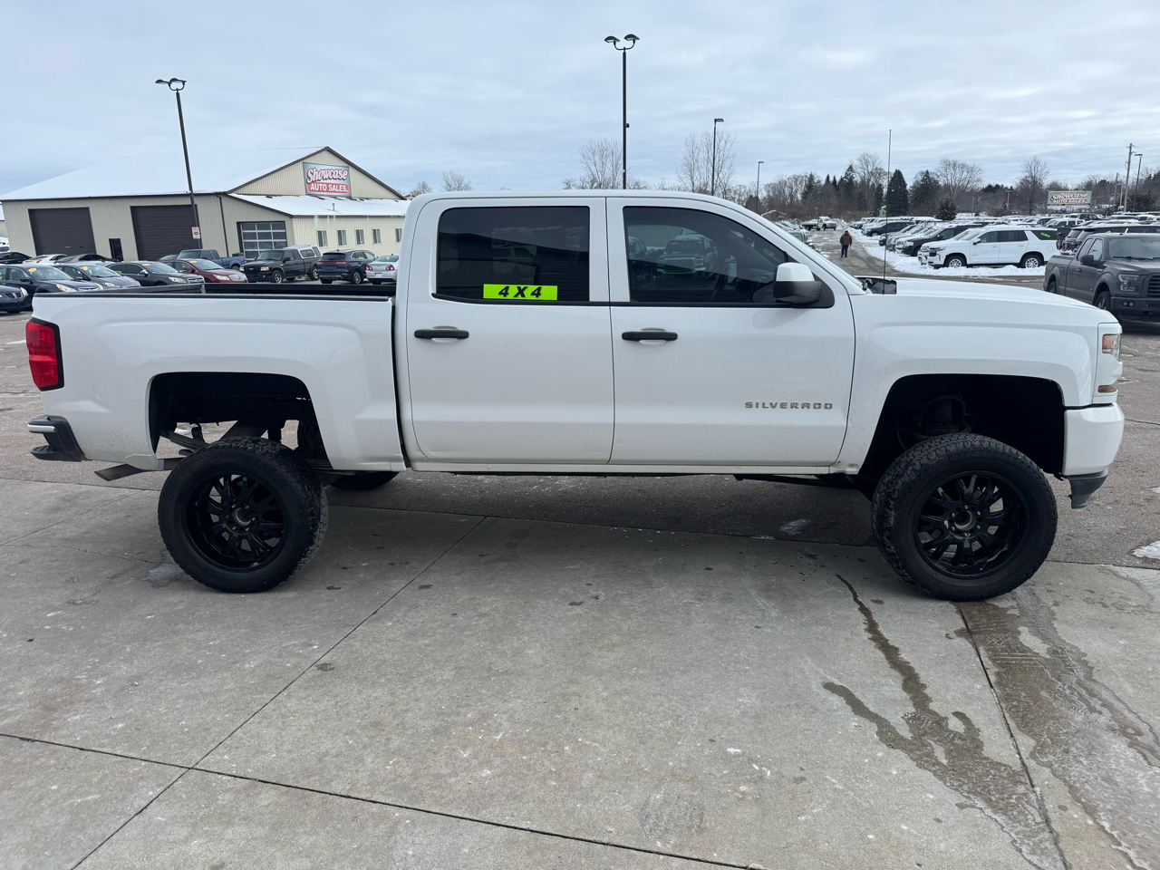 Chevrolet Silverado 1500 Custom Crew Cab 4WD 2018