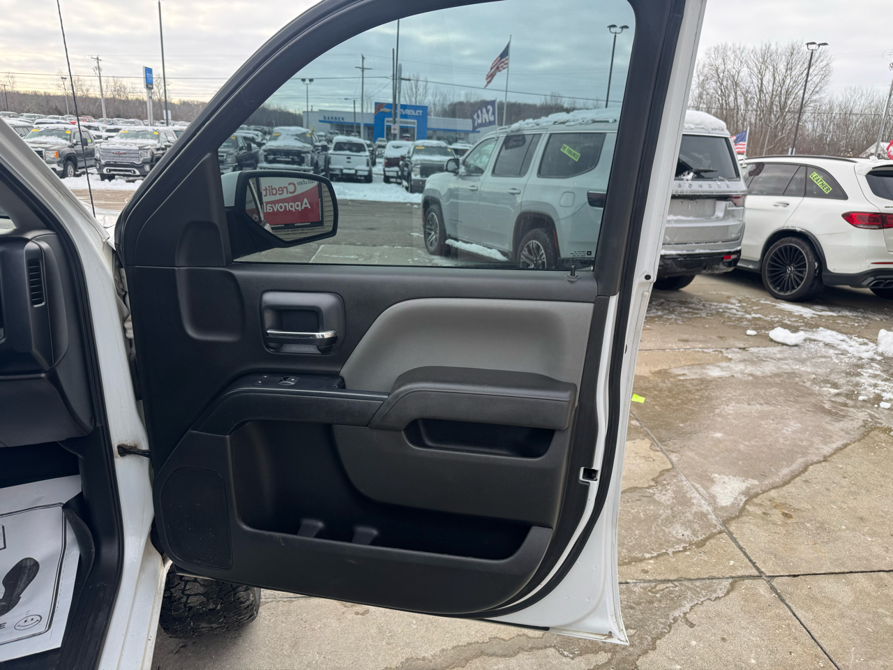 Chevrolet Silverado 1500 Custom Crew Cab 4WD 2018