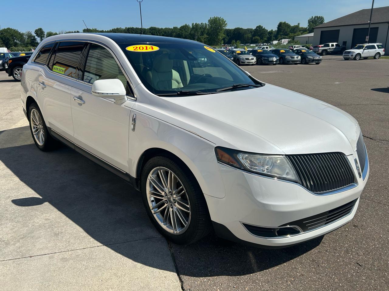 Lincoln MKT 3.5L with EcoBoost AWD 2014
