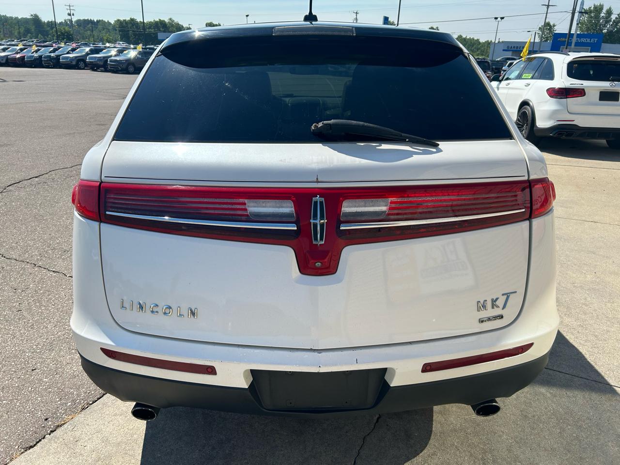 Lincoln MKT 3.5L with EcoBoost AWD 2014