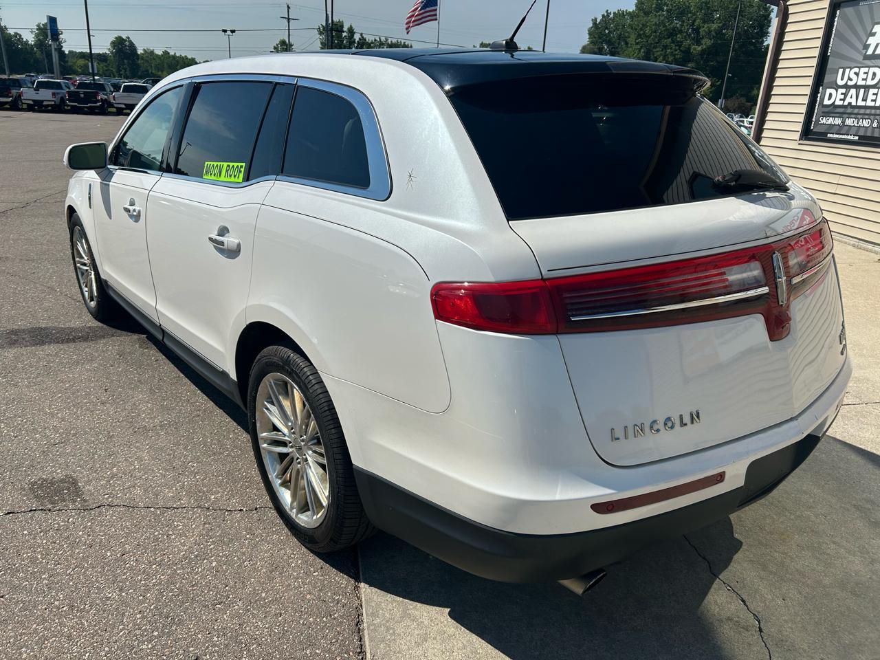 Lincoln MKT 3.5L with EcoBoost AWD 2014