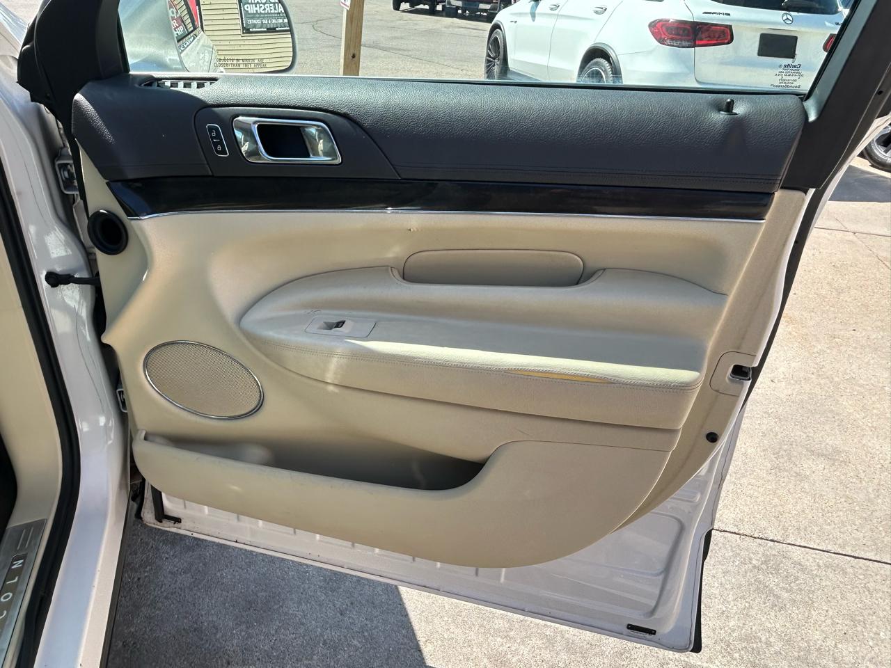 Lincoln MKT 3.5L with EcoBoost AWD 2014