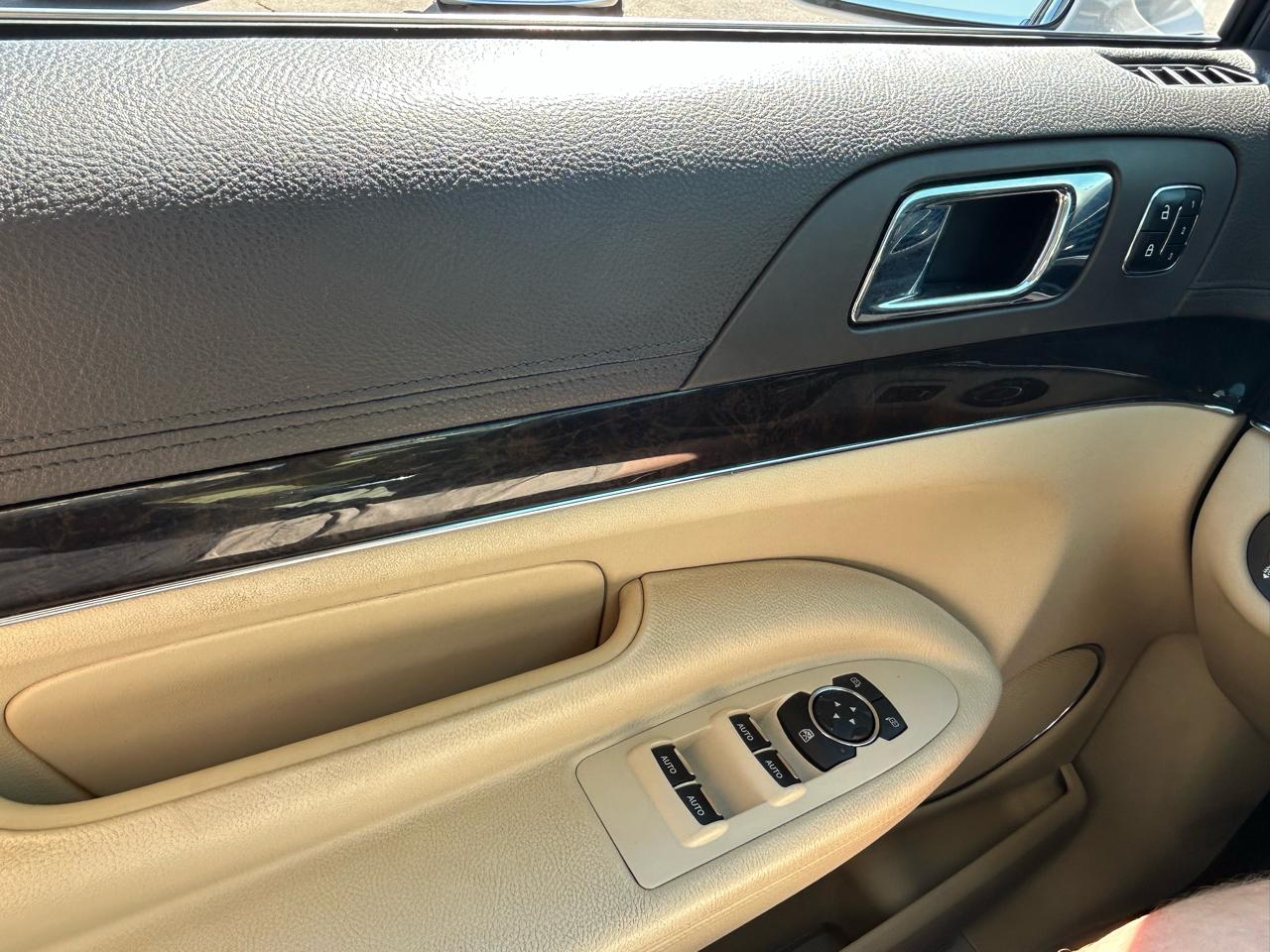 Lincoln MKT 3.5L with EcoBoost AWD 2014