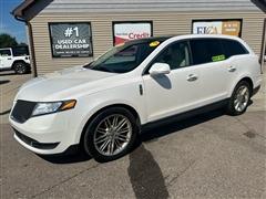2014 Lincoln MKT 
