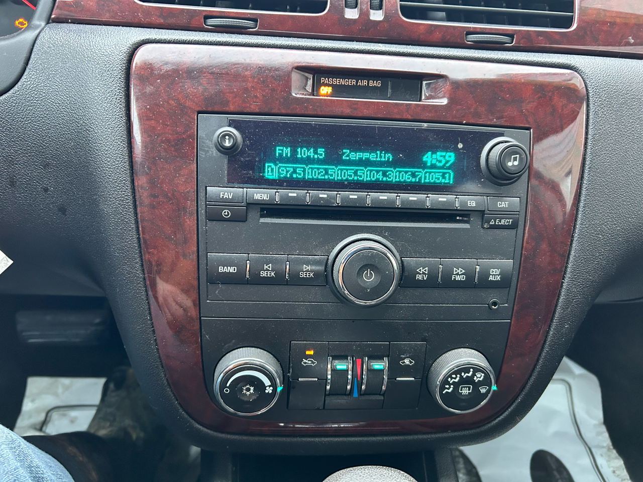 Chevrolet Impala 2LT 2009