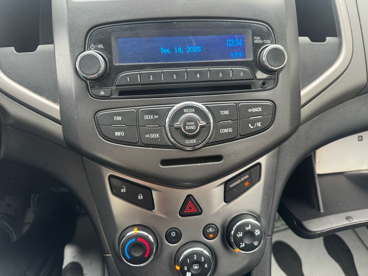 Chevrolet Sonic LT Auto Sedan 2015