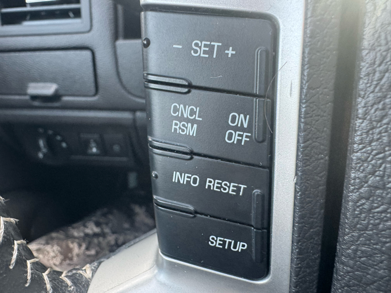 Ford Fusion I4 SE 2011